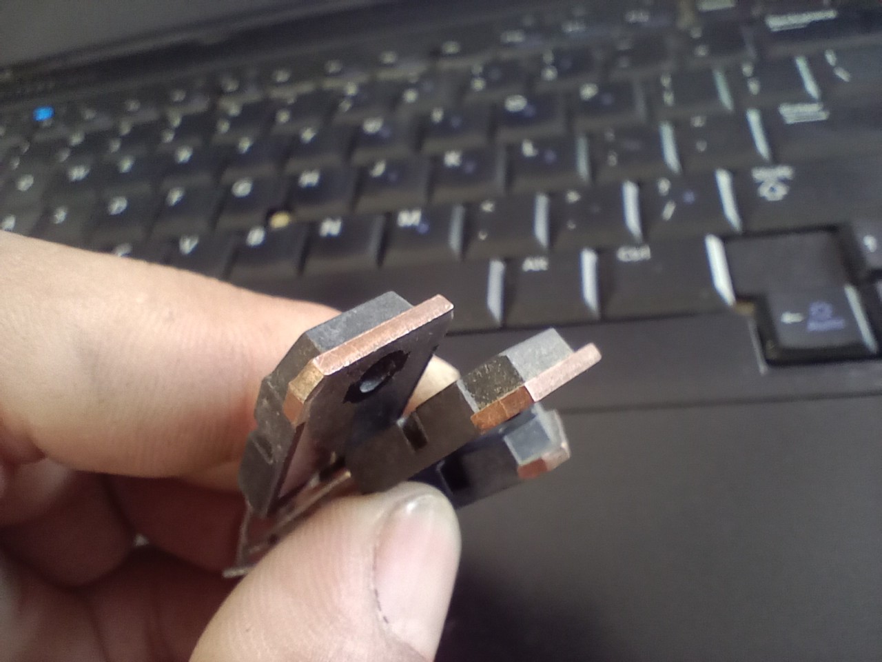 sò KEC B688 lưng đồng đỏ tháo máy
