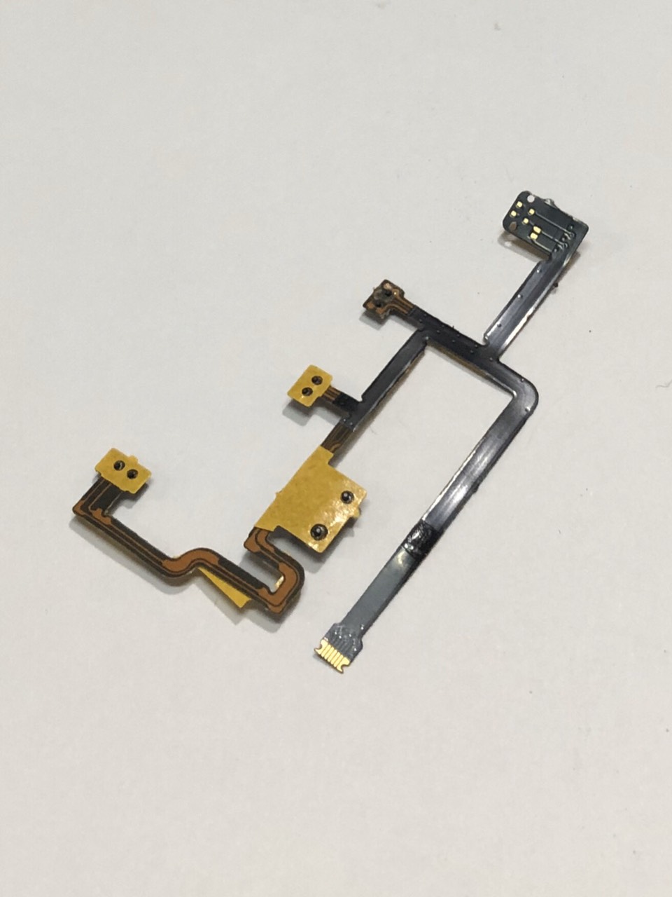 [HCM]Dây Nút Nguồn Volume  Gạt Rung Ipad 2 ( Bản Wifi)
