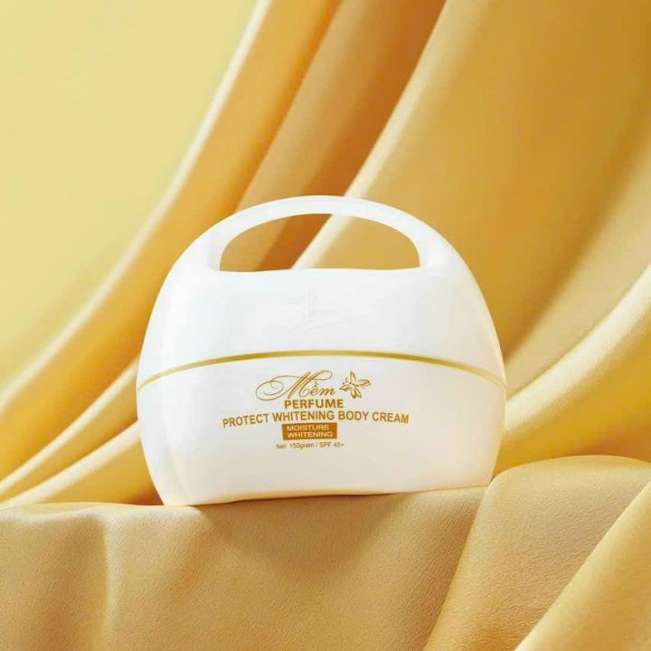 [HCM]Body Mềm Perfume  A Cosmetics