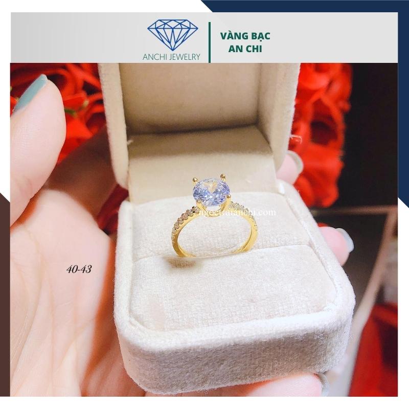 Nhẫn đính hôn hột xoàn vàng tây