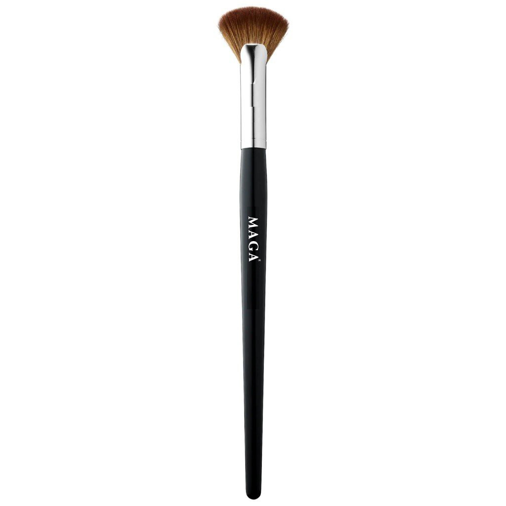 Cọ trang điểm đánh highlight maga pro fan highlight brush 62
