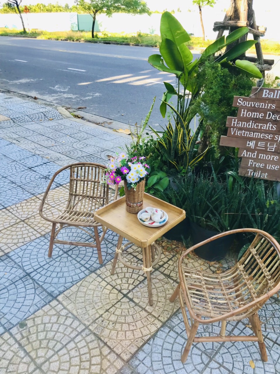 Ghế mây sò dành cho quán cafe/ decor trang trí ban công/ cửa hàng - xinh xắn/ mộc mạc/ phong cách vitage - kích thước: %50 h30/55cm