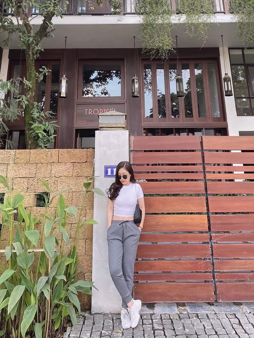 Quần jogger len tăm bo gấu nữ