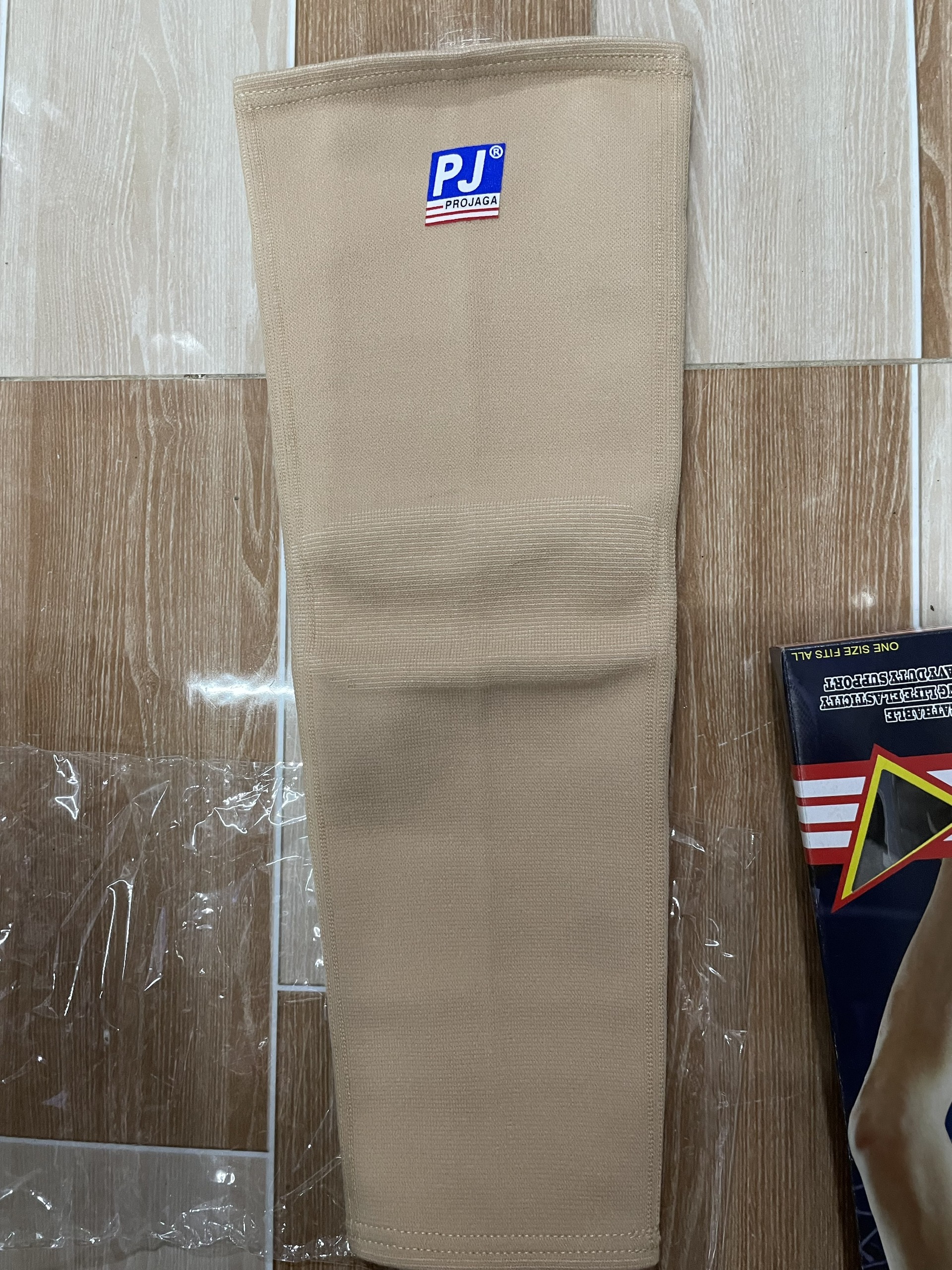 Băng gối thể thao dài PJ mã 967