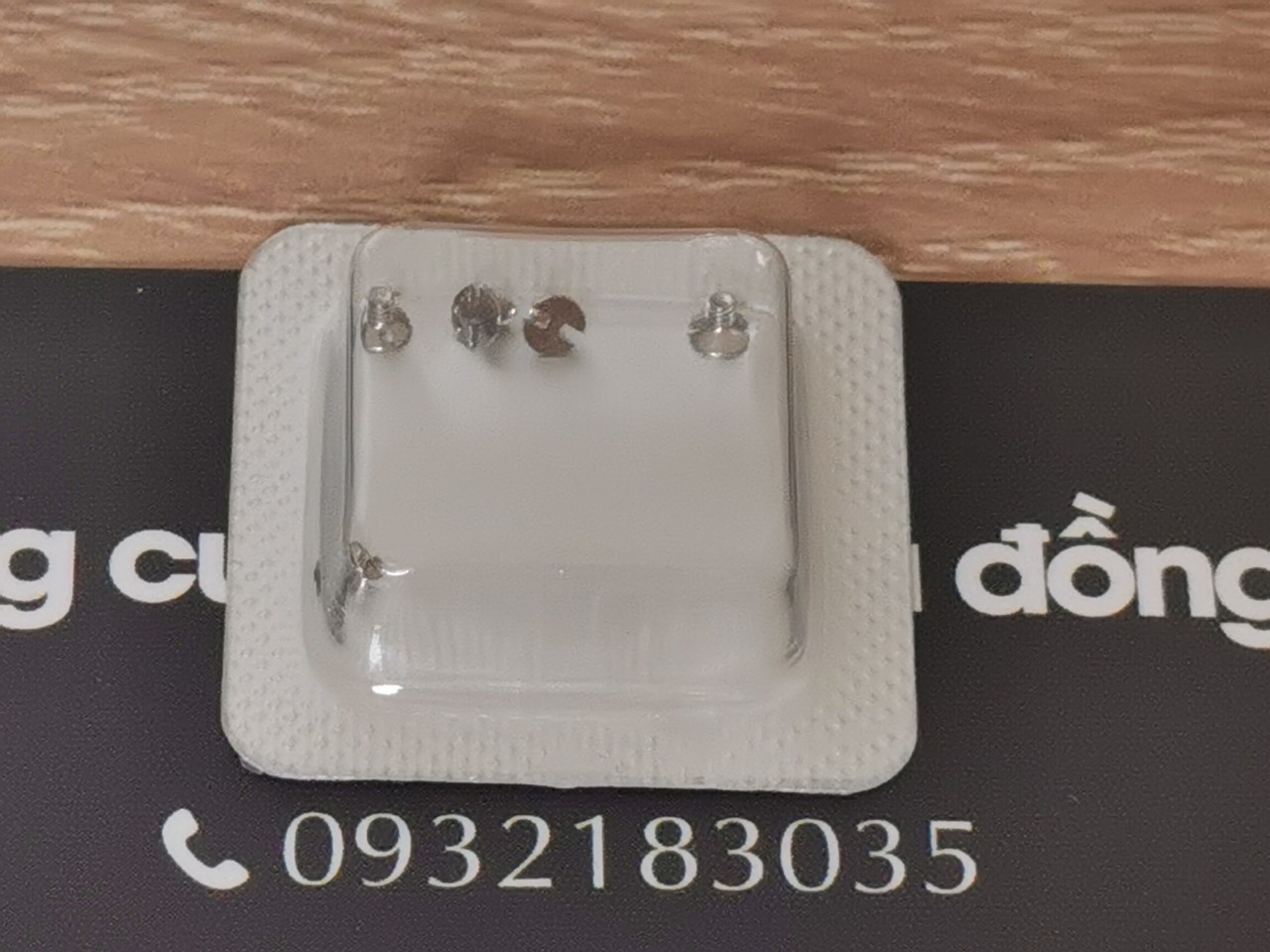 Ốc Zin đồng hồ Hub.lot