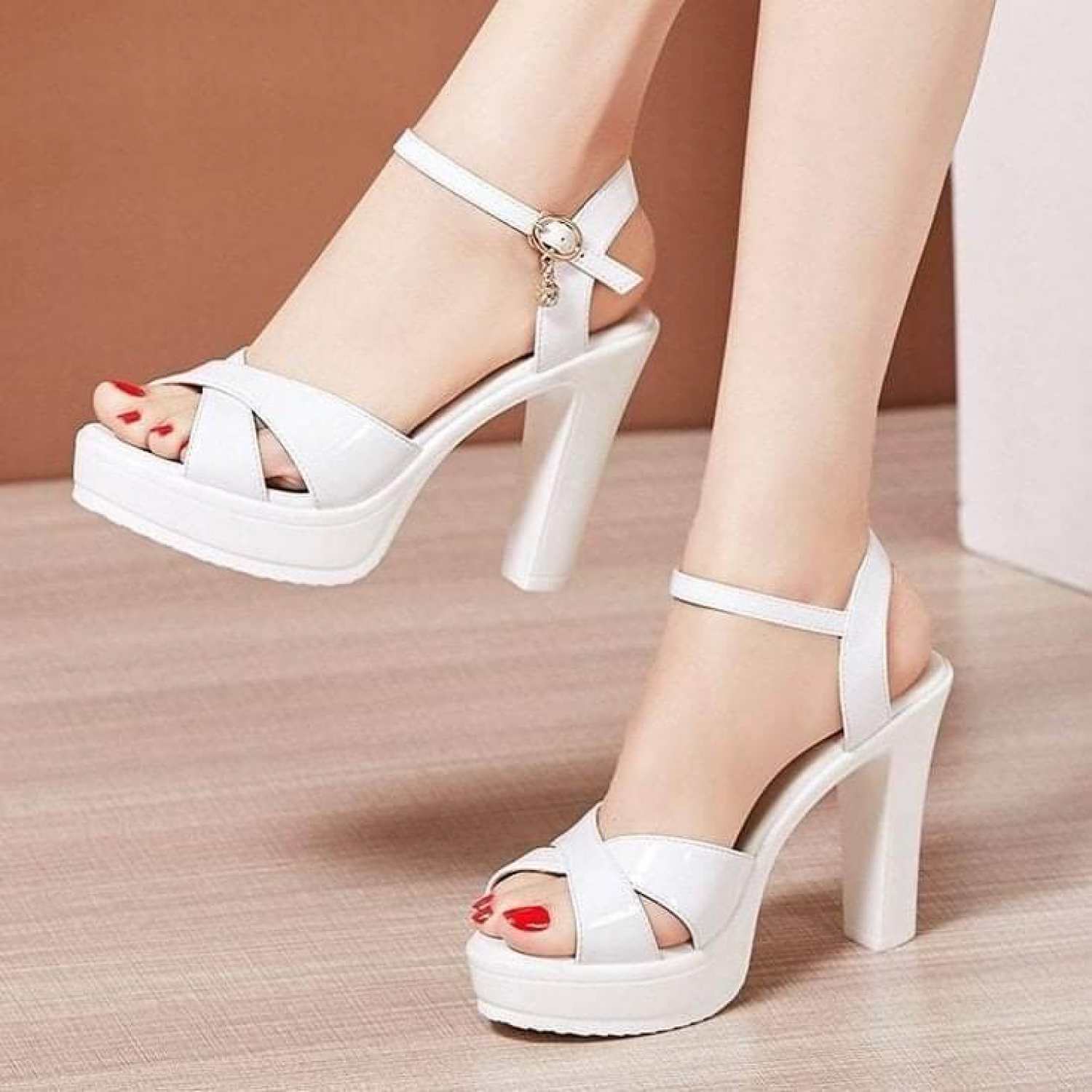 Sandal quai xéo cao cấp  MS011