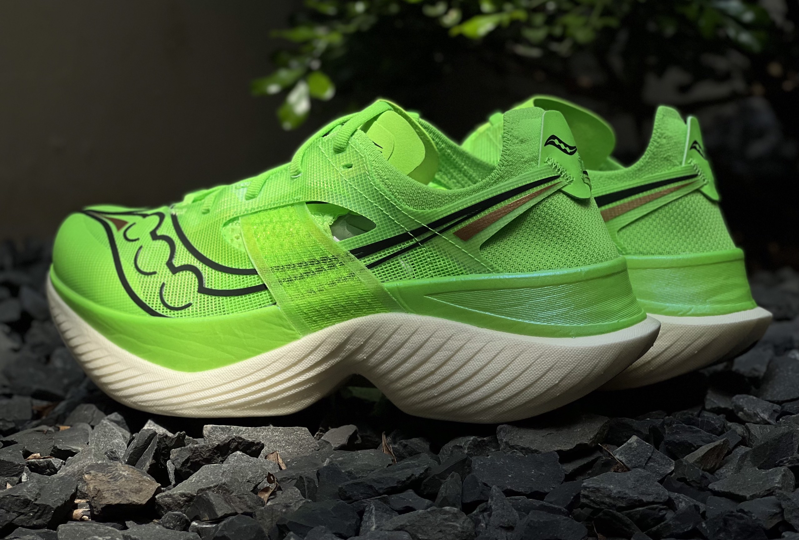 Giày chạy bộ Saucony Endorphin Elite - Slime