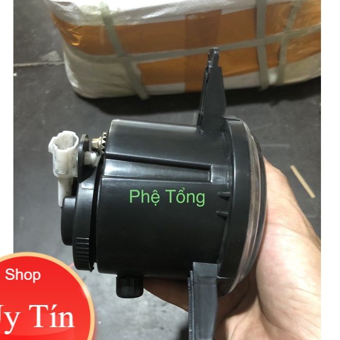 Đèn gầm ( đèn ba đờ xốc, đèn sương mù ) Teraco T100 Bên Lái ( Bên Tài )