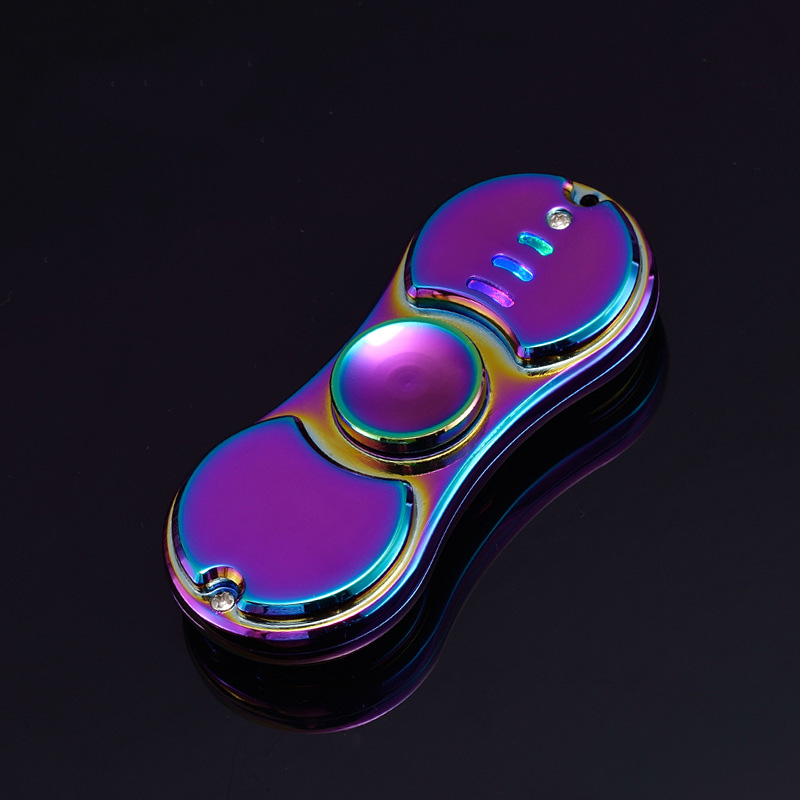 Bật lửa dùng điện SPINNER hàng top.9