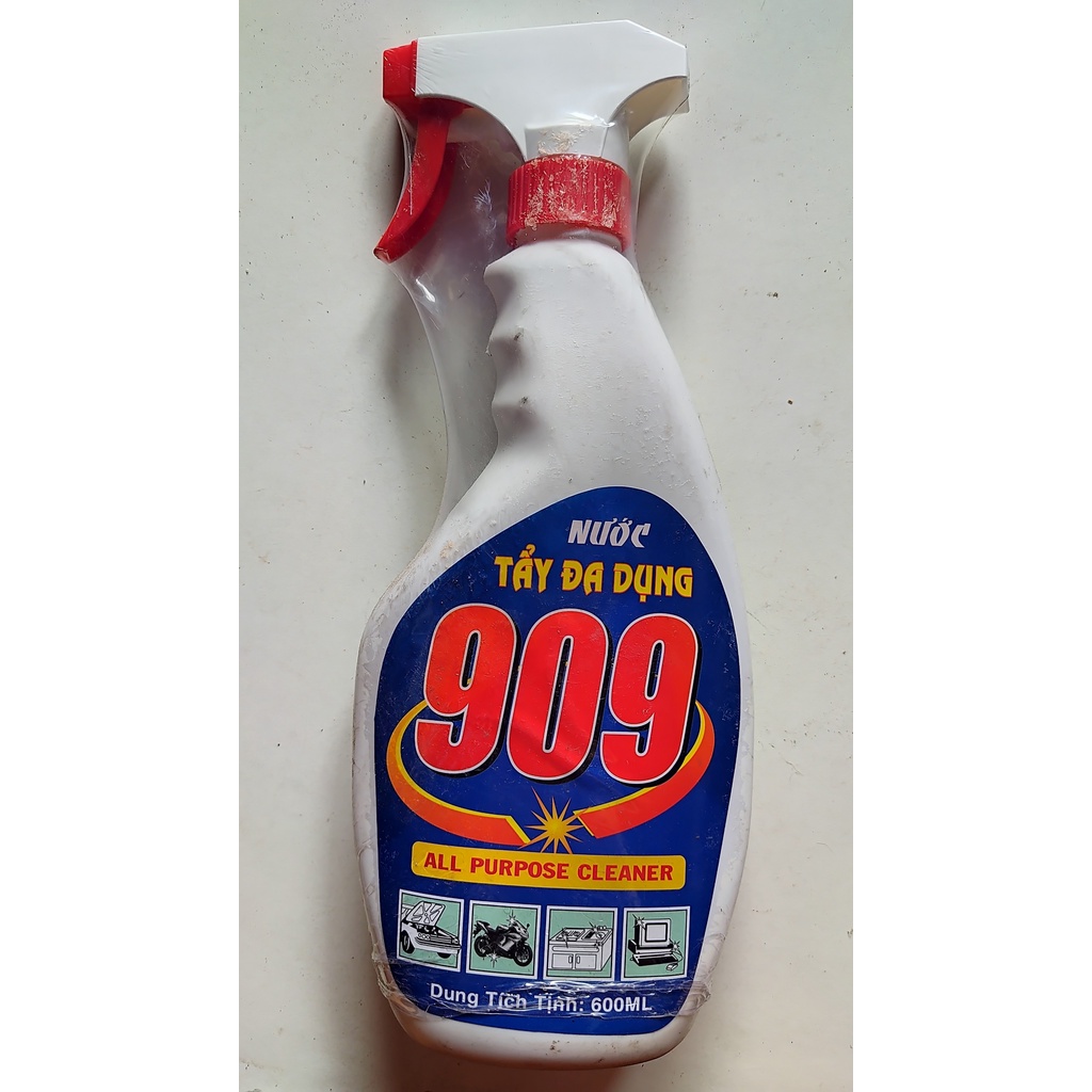 Nước tẩy đa dụng 909 600ml và 850ml