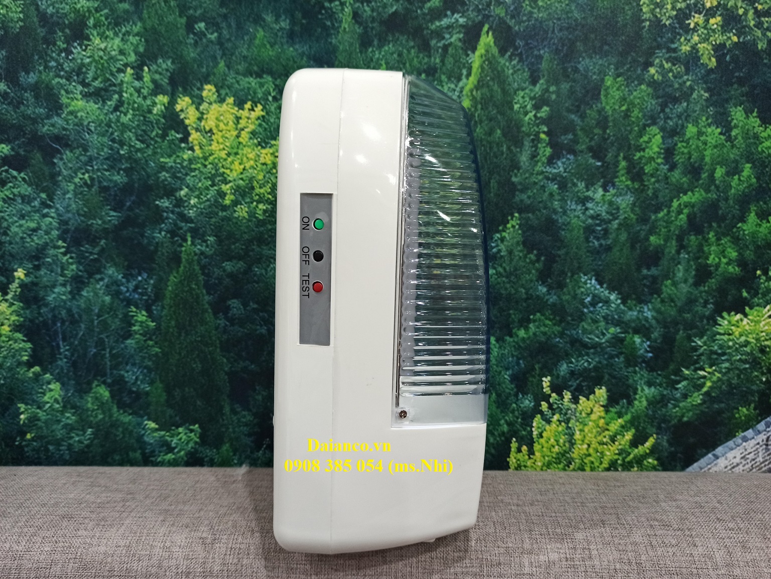 Đèn sạc chiếu sáng khẩn cấp Kentom KT 2300PL (Trắng)