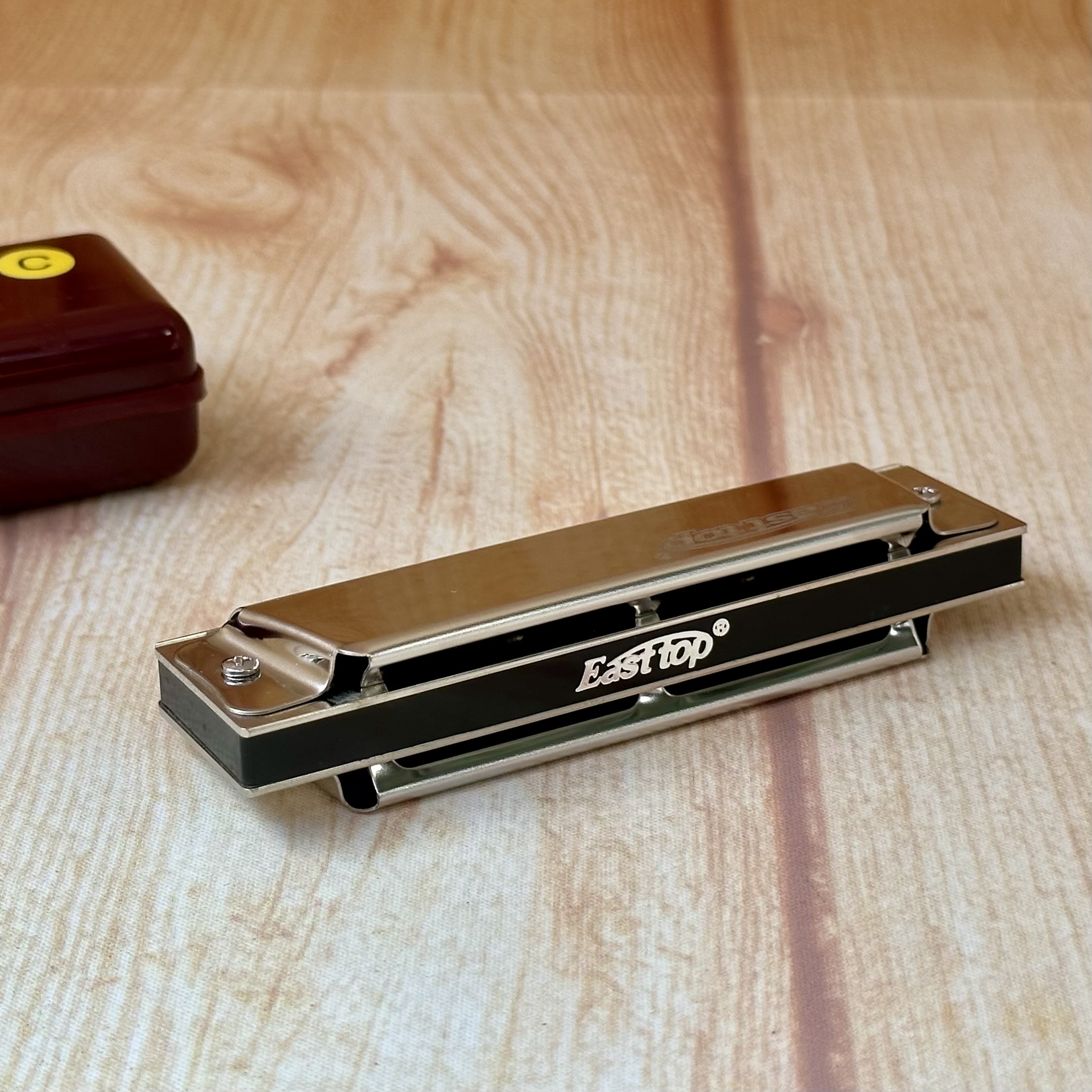 ￼Kèn Harmonica 10 lỗ Easttop T10 màu bạc