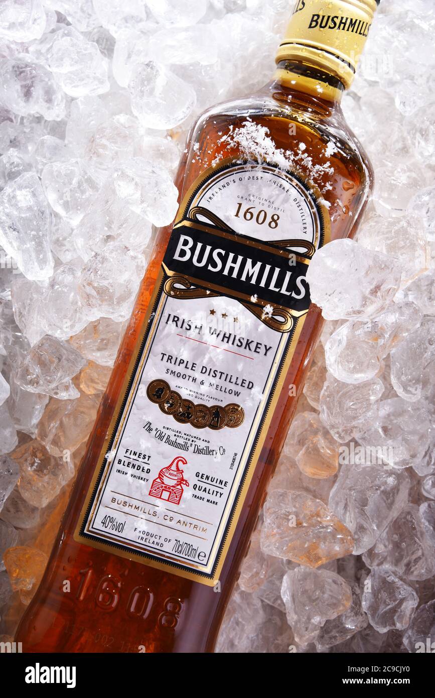 [Trên 18 tuổi] [Chính hãng] Rượu Irish Whiskey Blended Bushmills Original 40% 700ml