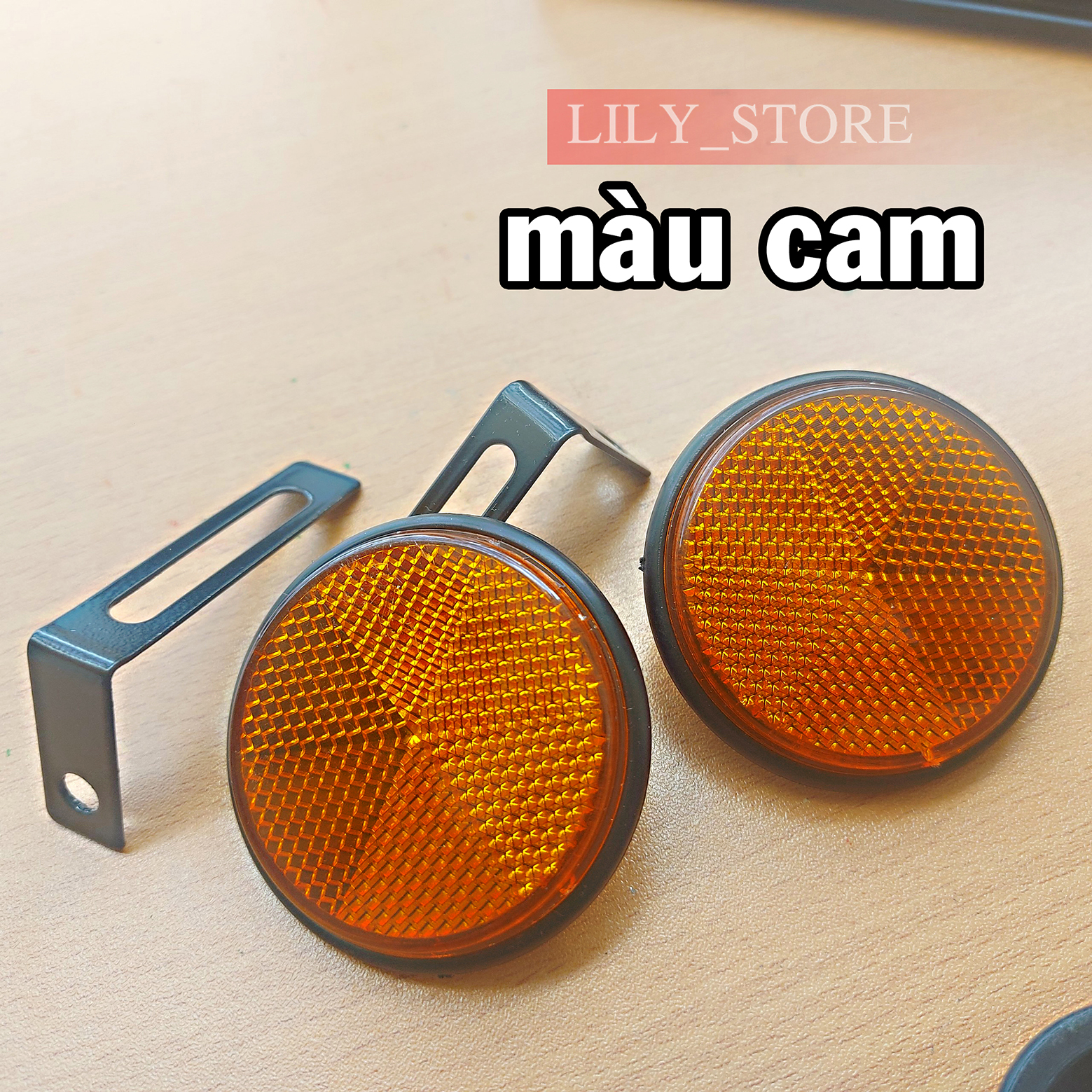 mắt mèo phản quang gắn bản số xe