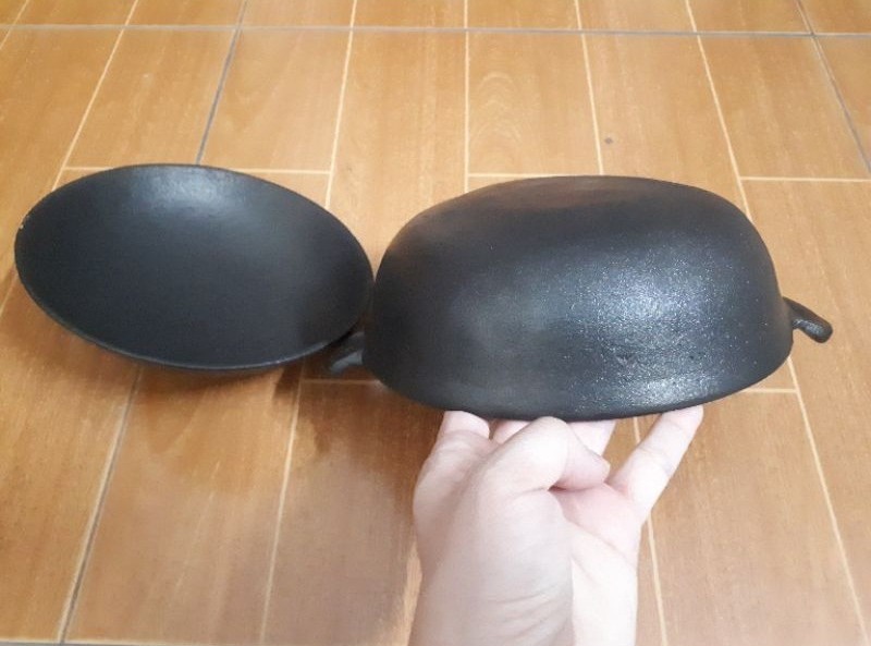 Nồi gang kho thịt cá 21cm ( số 4 )