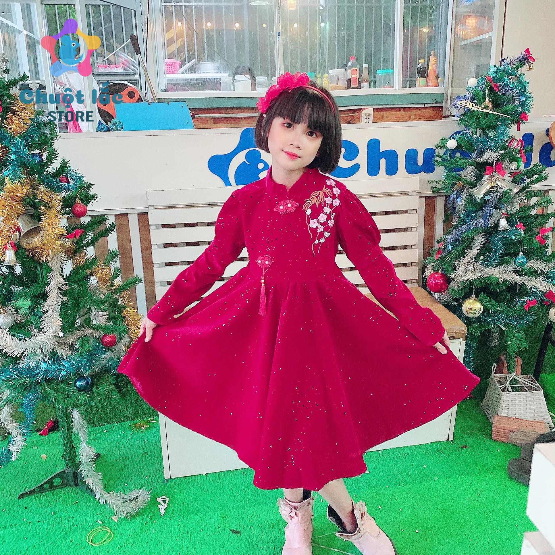 Váy đầm cho bé gái đi chơi noel, tết vải nhung tuyết thêu hoa từ 15kg đến 40kg