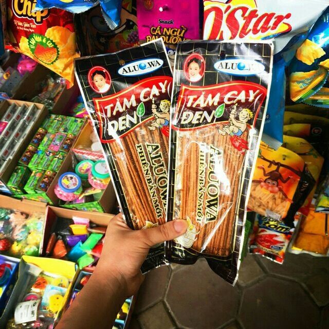 Combo 10 gói tăm cay đen