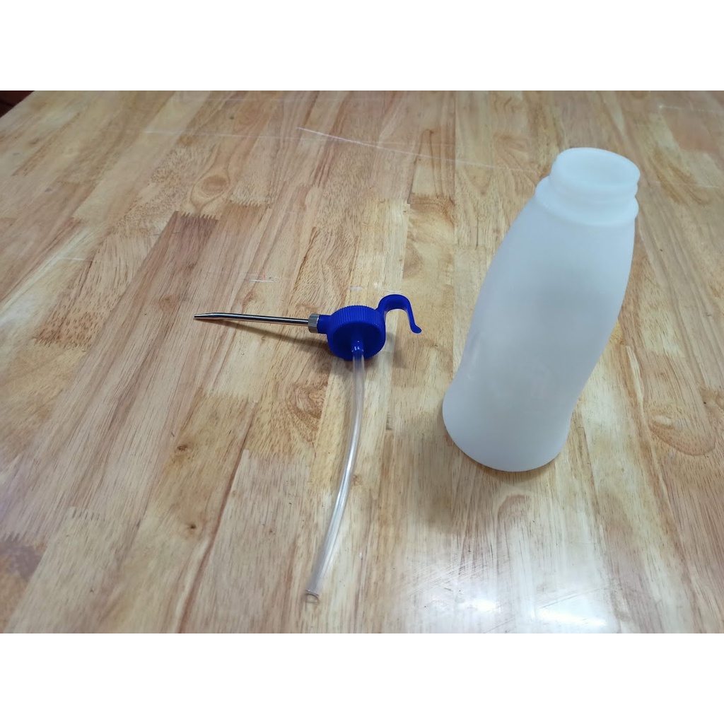 Bình châm dầu 400ml Made In Japan, bình bóp châm dầu 0.4 lít