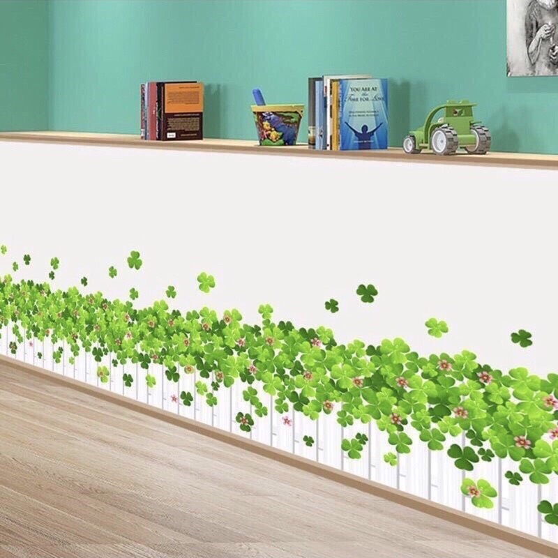 decal dán chân tường cỏ bốn lá
