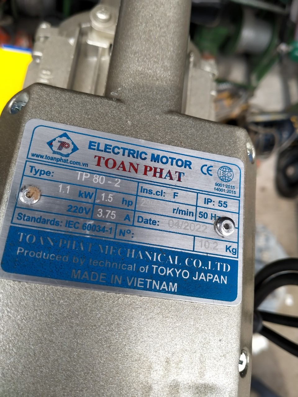 Máy đầm dùi motor Toàn Phát