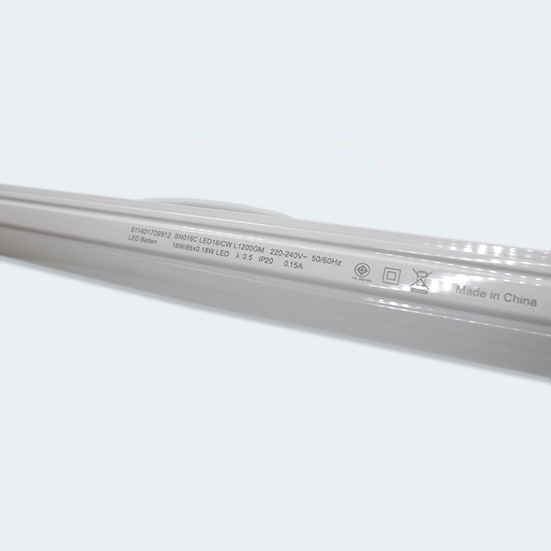 Bộ máng đèn LED 1.2 mét 16W Philips