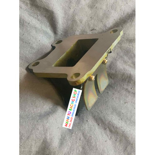 LƯỠI GÀ CACBON IKKA SPORT - RB9645