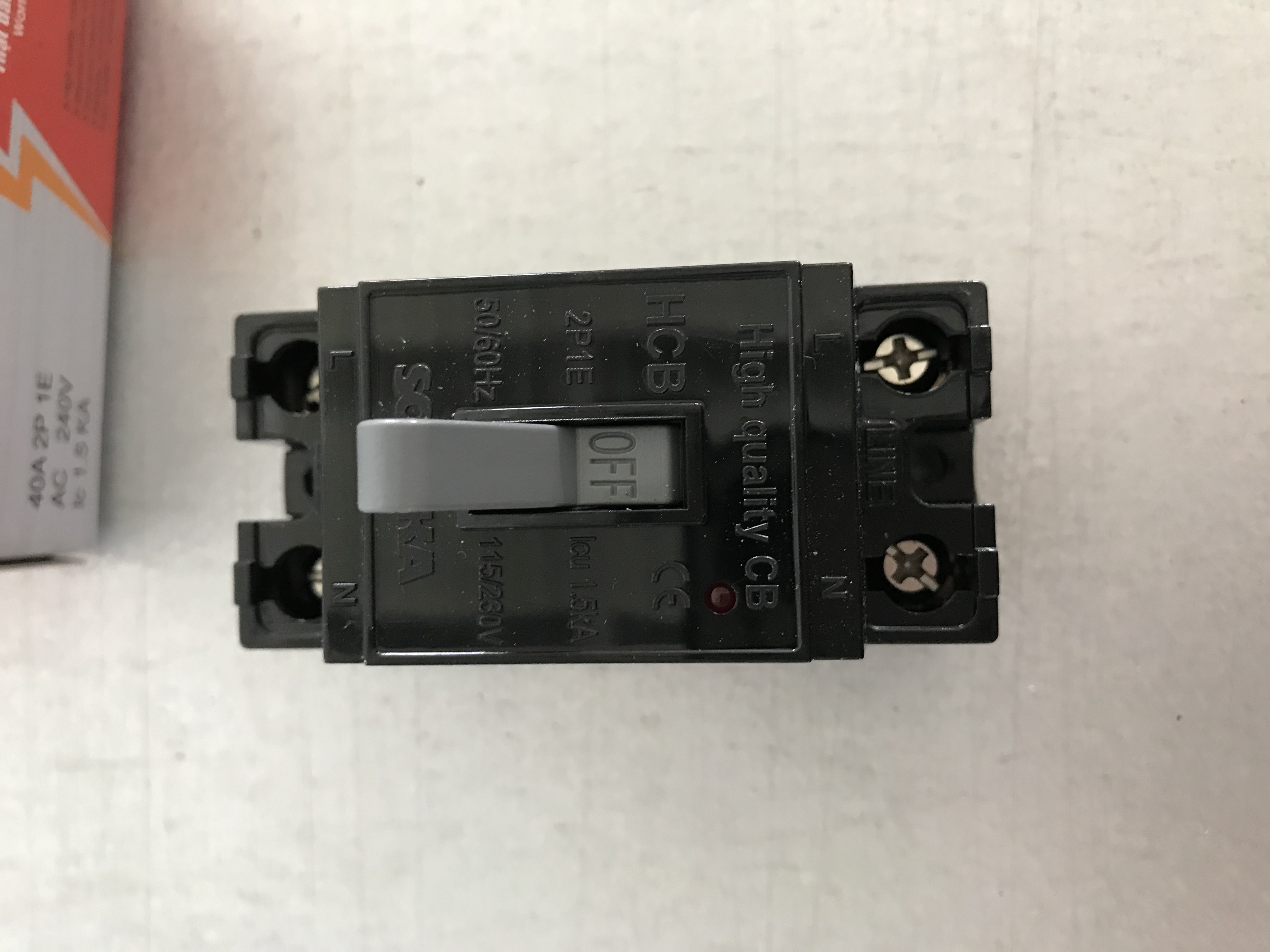 Chia sẻ:  0 Aptomat 40A chống cháy - sopoka