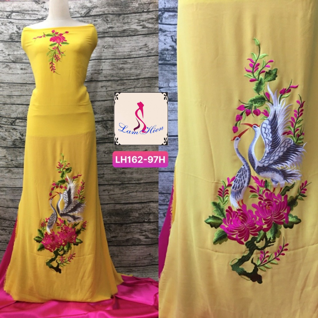 Lâm Hiền-vải áo dài thêu LH162