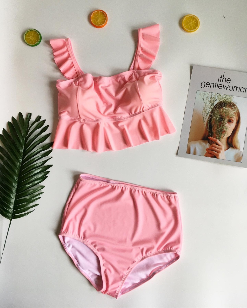 Bikini nhún bèo dễ thương (kèm hình thật)