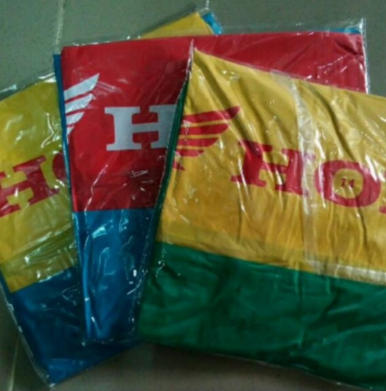 [HCM]Áo mưa cánh dơi Honda(màu ngẫu nhiên)