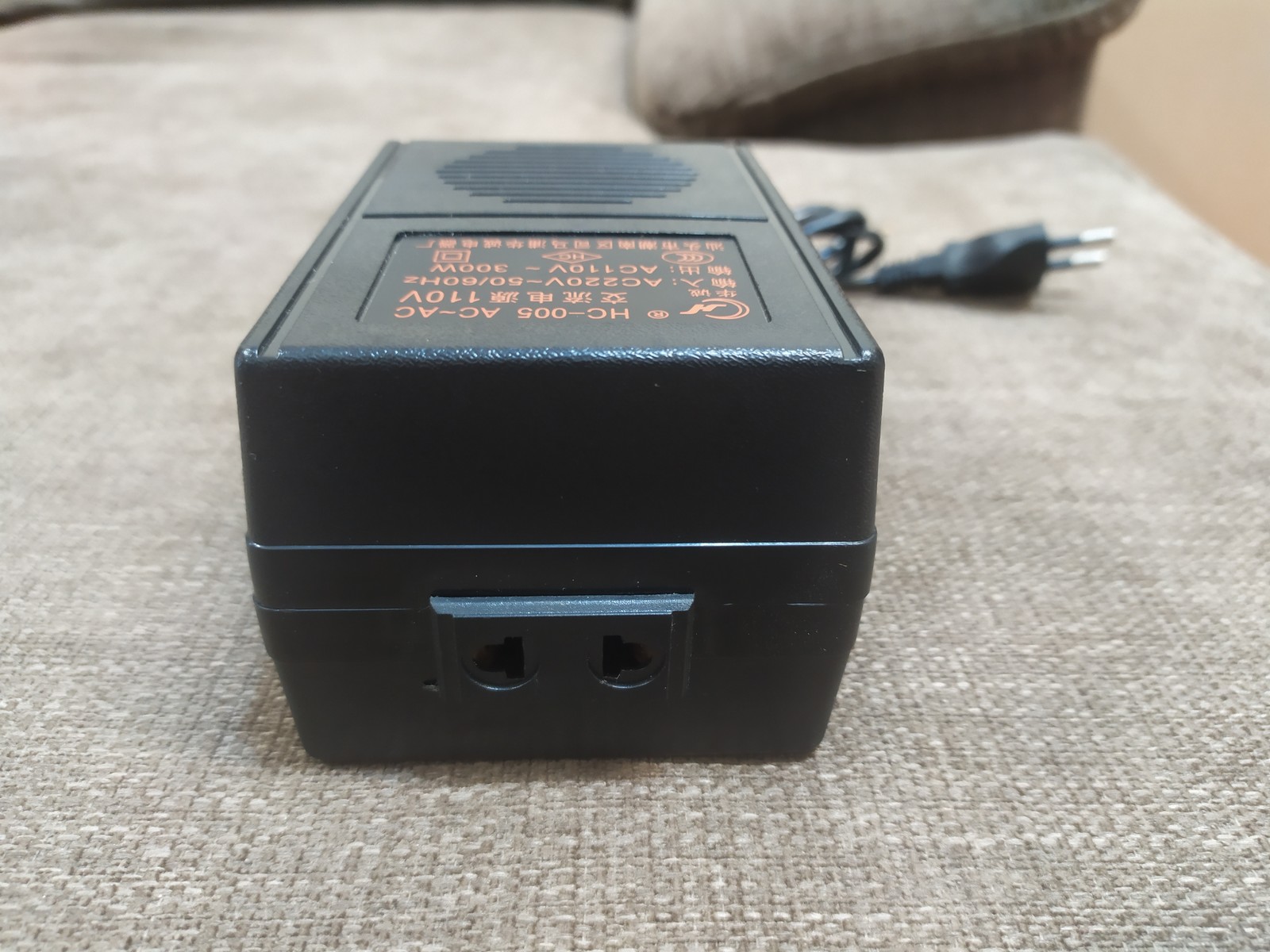 Đổi nguồn 220V sang 110V