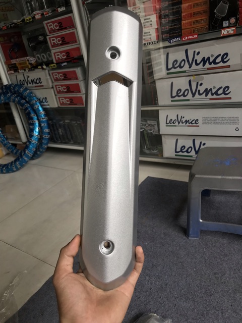 [HCM]ốp pô spark 1 bộ gắn mọi loại xe