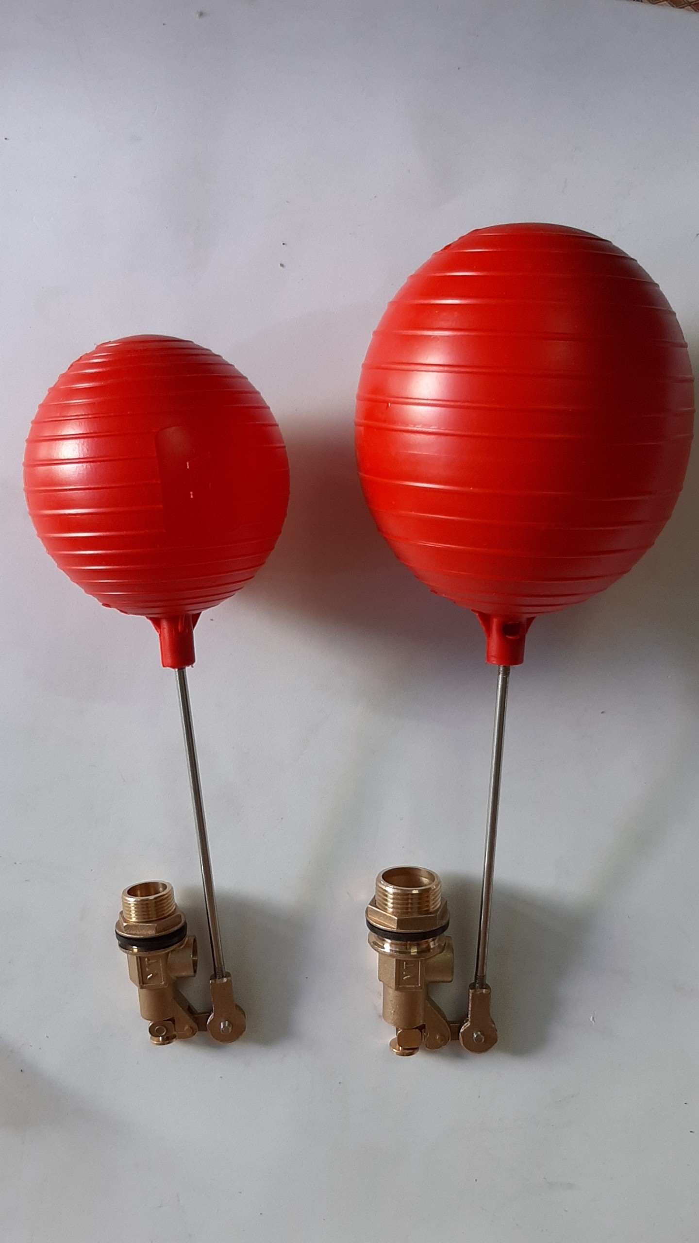 PHAO CƠ BÓNG NHỰA CẦN NƯỚC ĐỒNG NGUYÊN CHẤT PHI 21,PHI 27,PHI 34.
