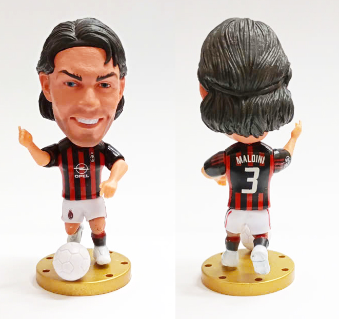 Tượng cầu thủ bóng đá CLB AC Milan