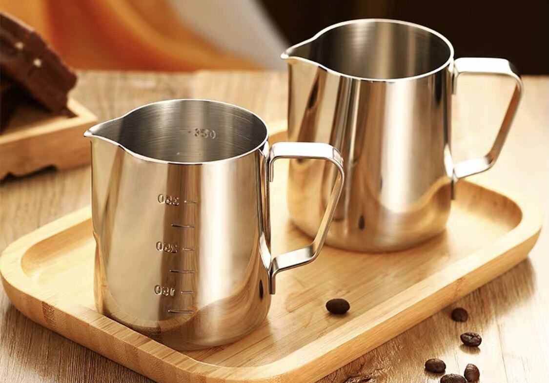 Ca đong,ca chia vạch inox 304 cao cấp 550ml