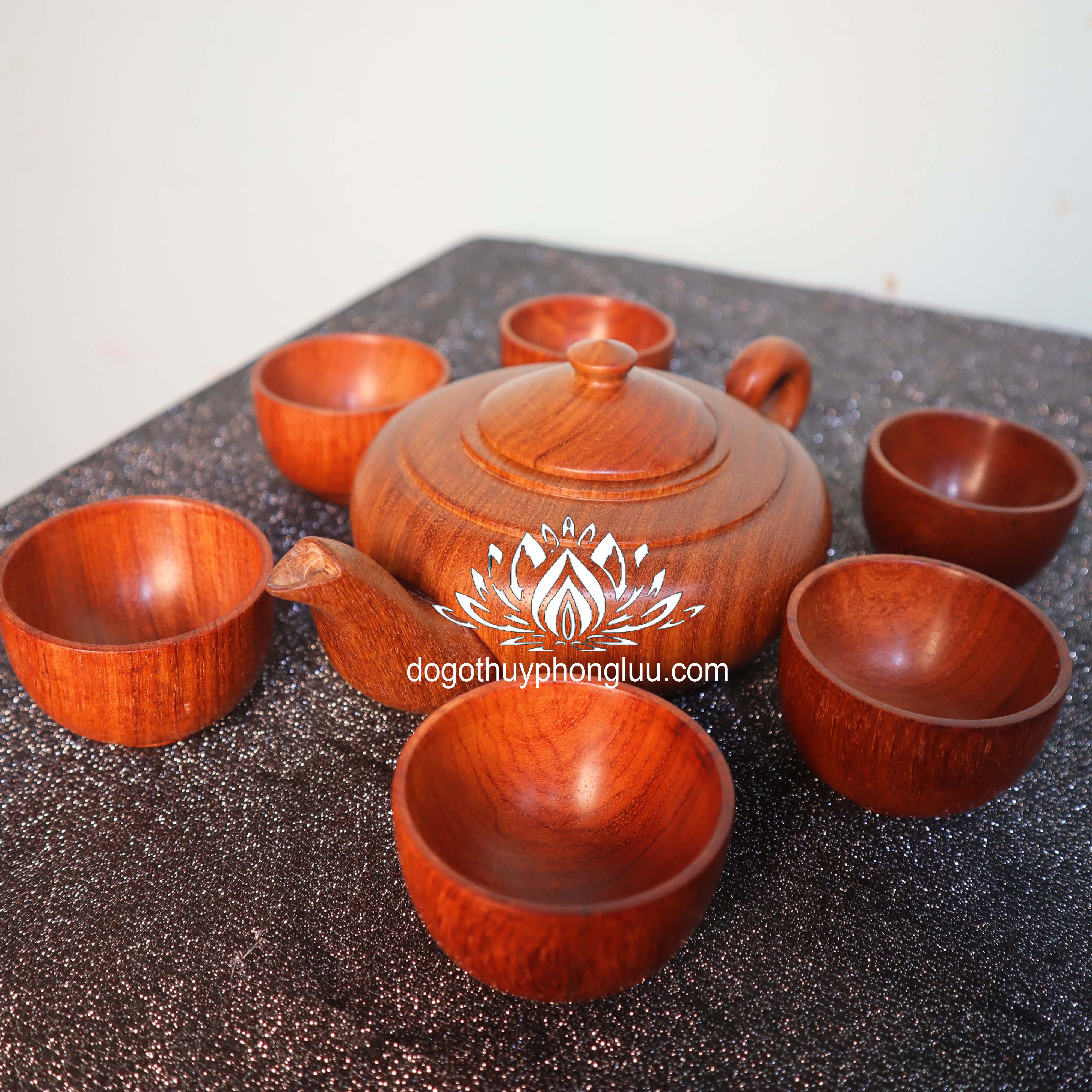 Khung giá thờ gấm ly quy trạm cửu huyên thất tổ gỗ hương rát vàng