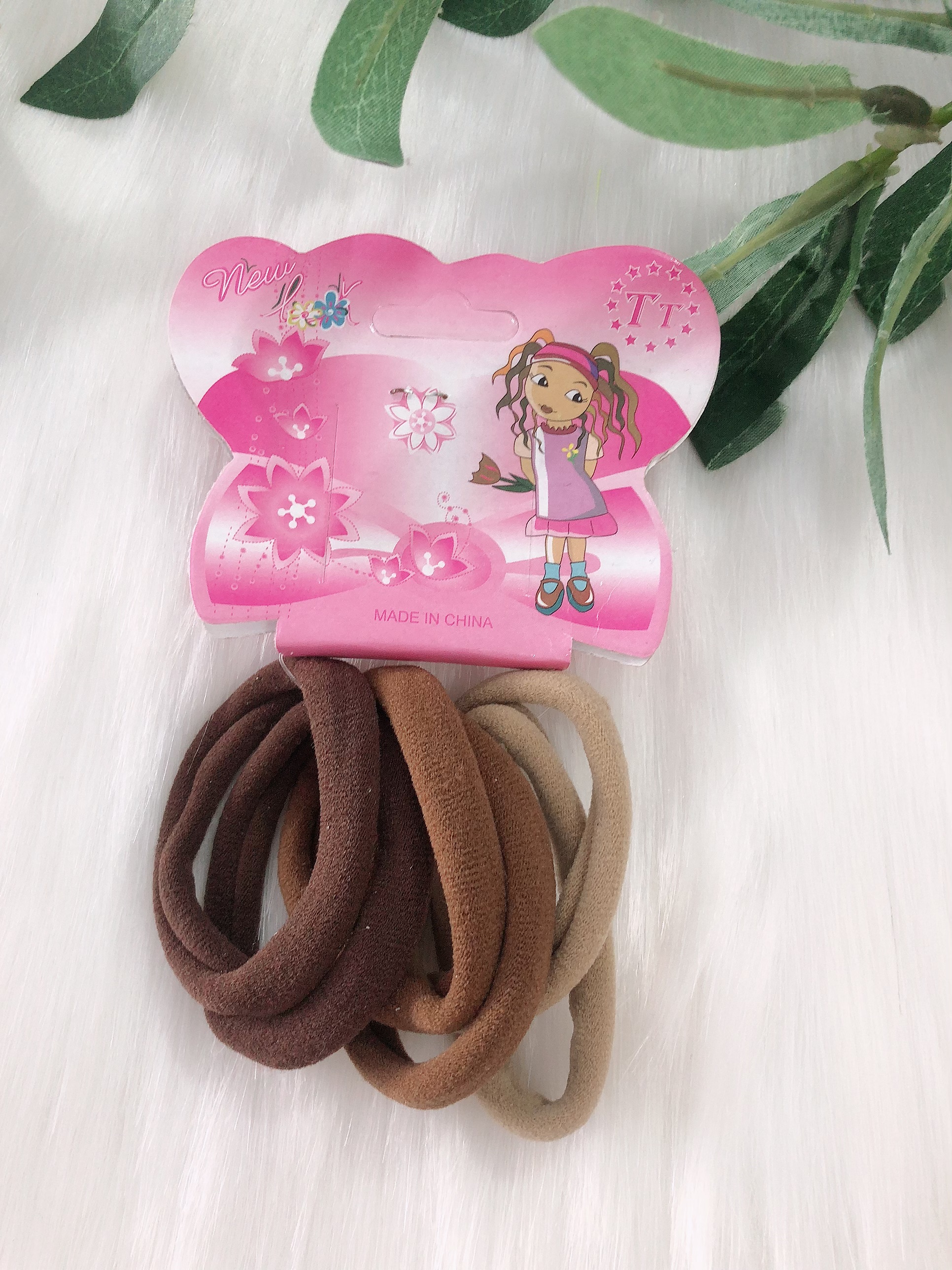 set 6 thun cột tóc trơn dễ xài, chất mịn và dai, độ co giãn tốt.