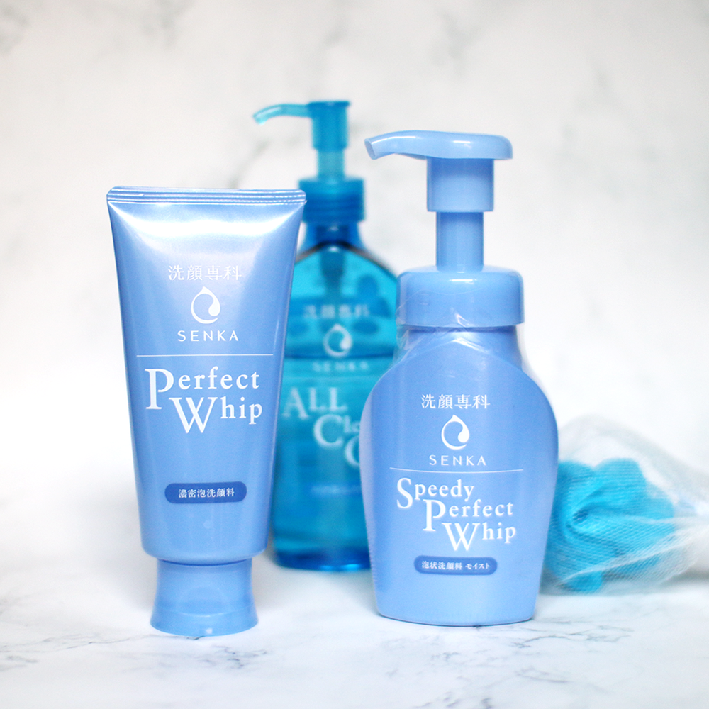 Bọt Rửa Mặt Senka Speedy Perfect Whip 150ml