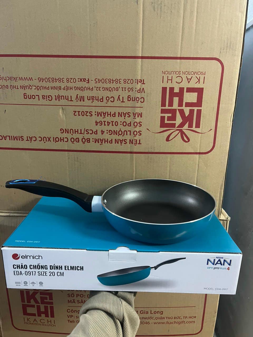 Chảo chống dính đáy từ Elmich cao cấp 20cm
