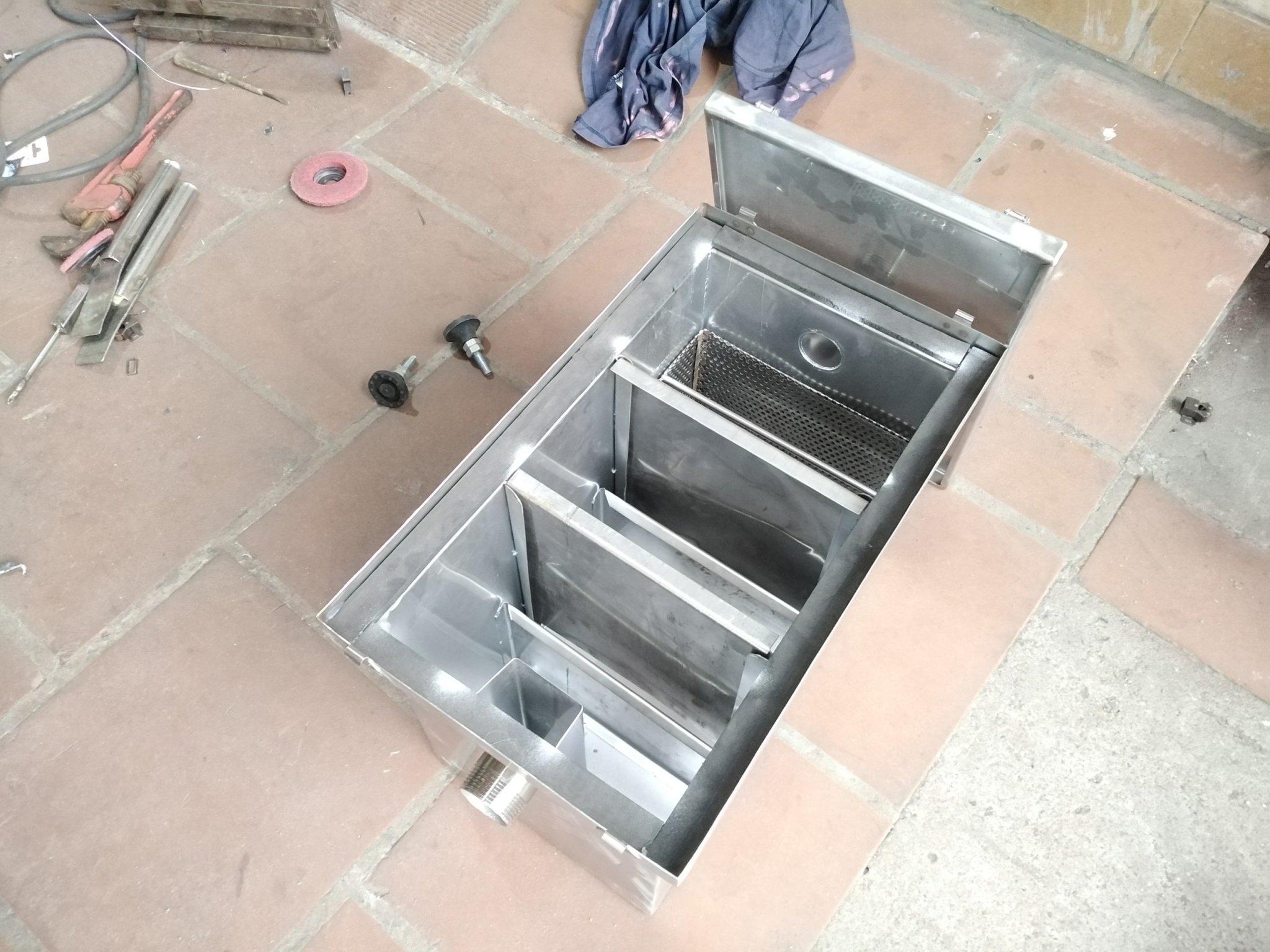Bể tách mỡ 20 lít