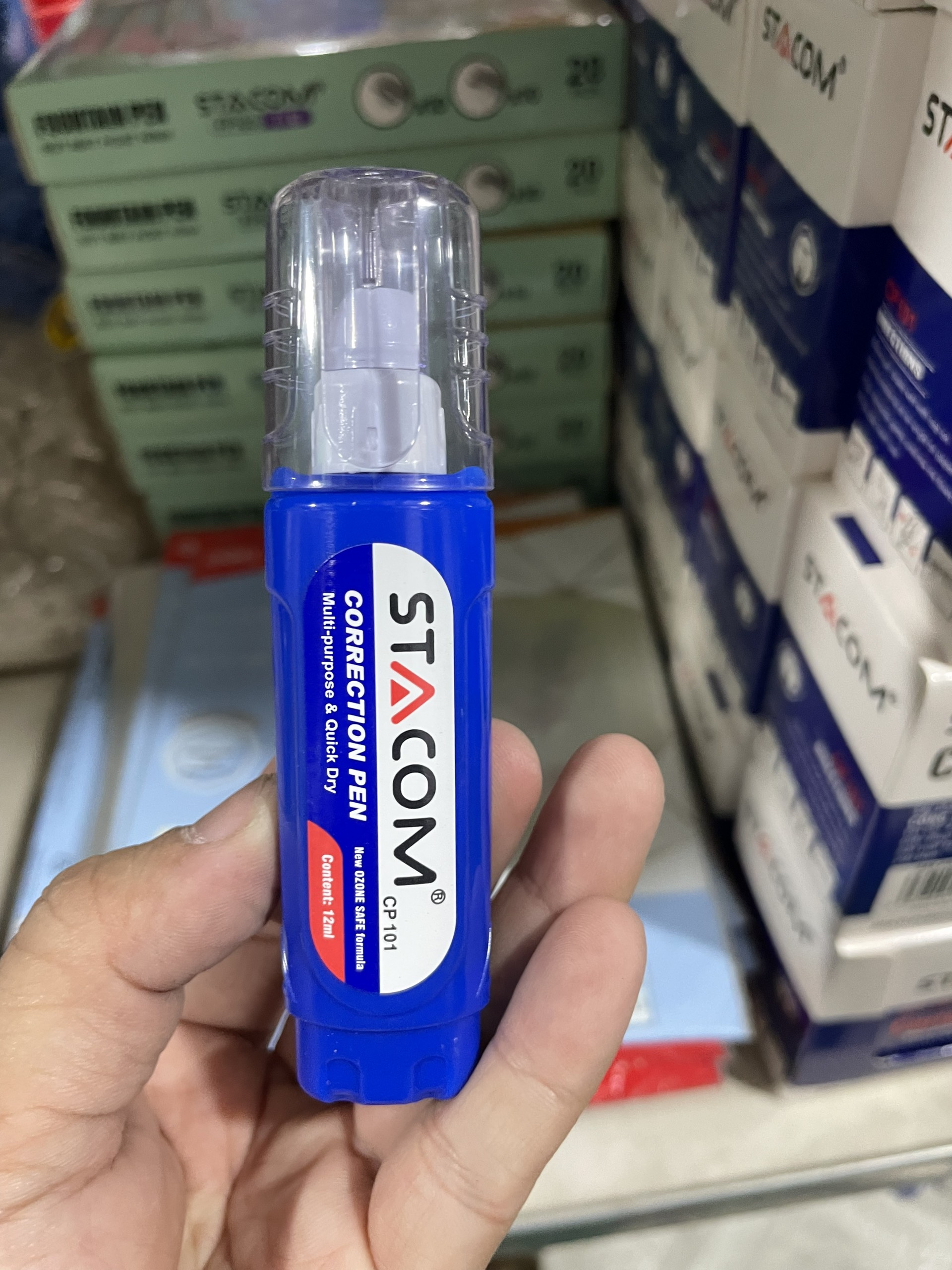 Bút xóa thân dẹp 12 ml - stacom cp101