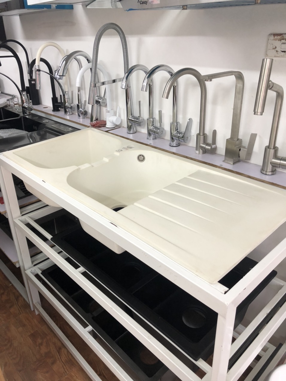 Chậu Rửa Bát Đá Trắng Sữa made in KOREA (Có bàn, cỡ to)