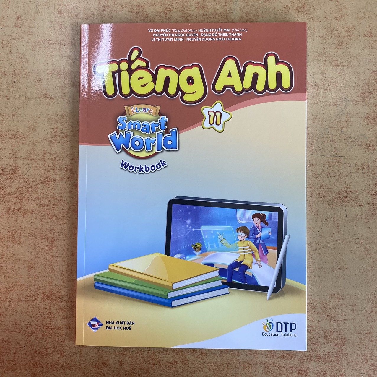 Tiếng Anh 11 I-Learn Smart World (BT)