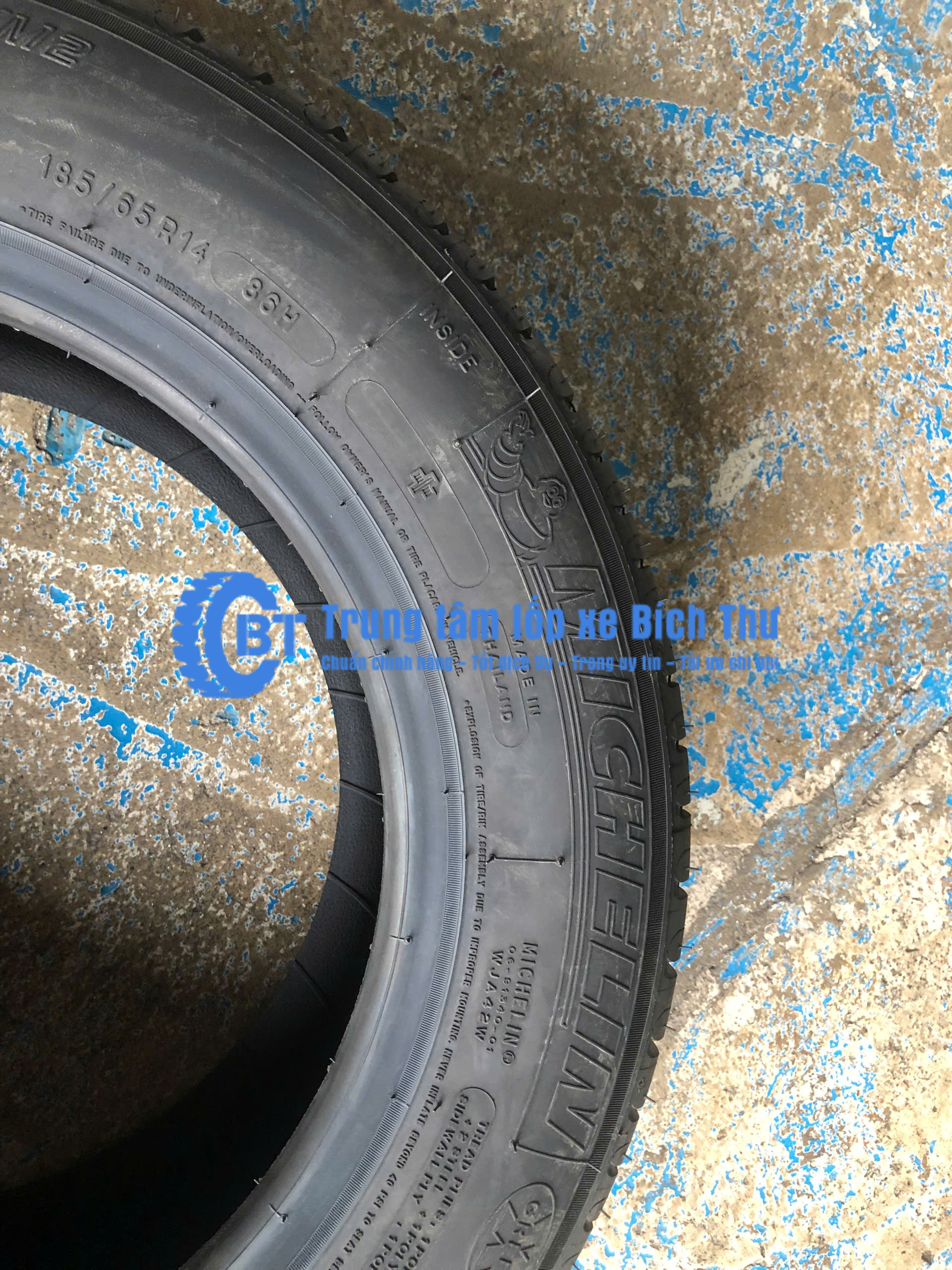 Lốp Michelin 185/65R14 XM2+