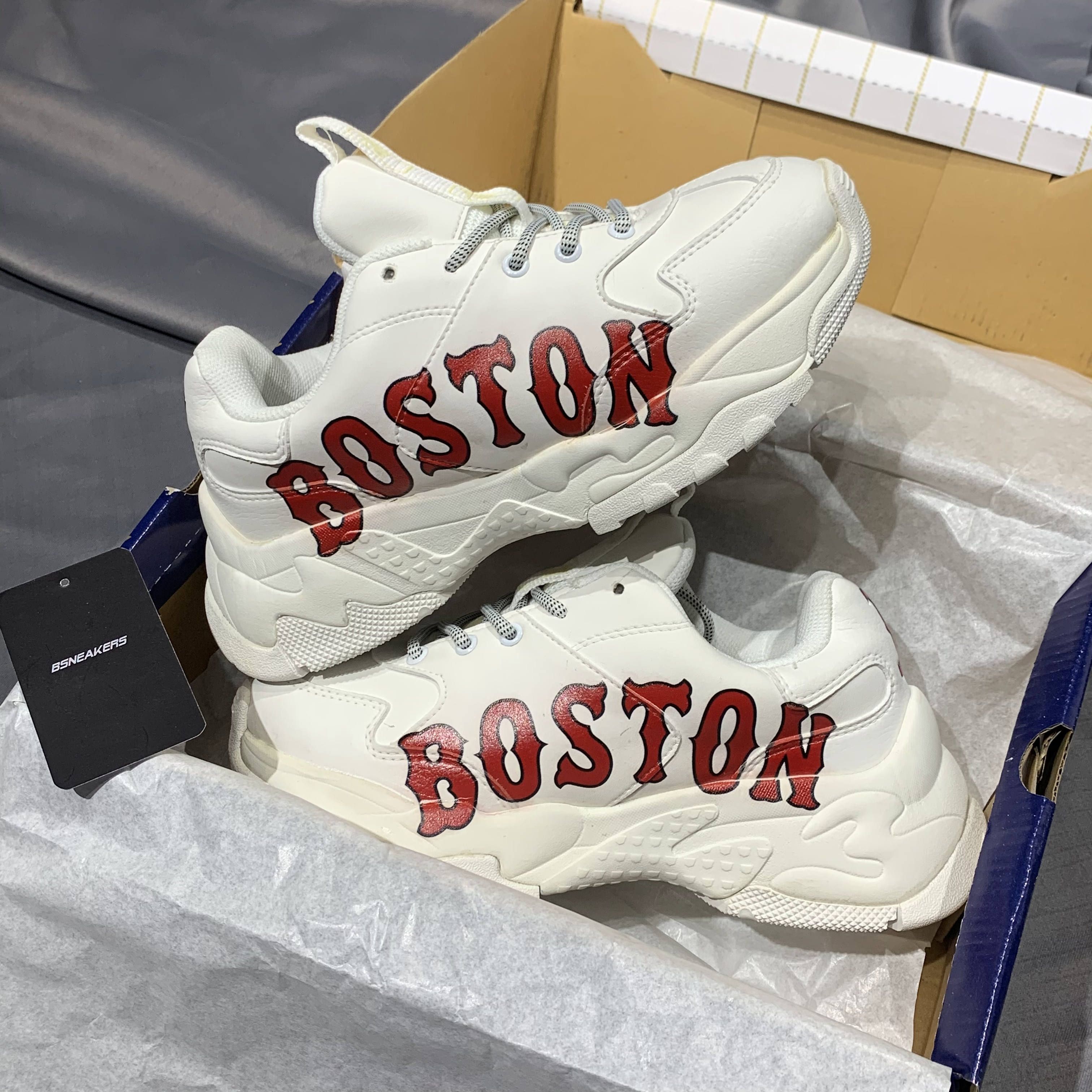 [Fullbox + Tất + Lọ tẩy trắng] Giày thể thao MLB Boston đẹp