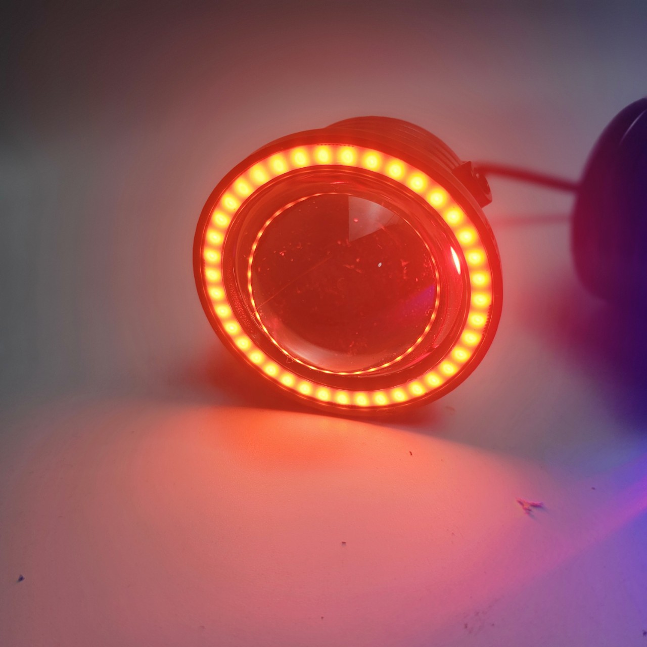 Đèn LED  U7 trần chế mắt cú gắn mọi loại xe máy