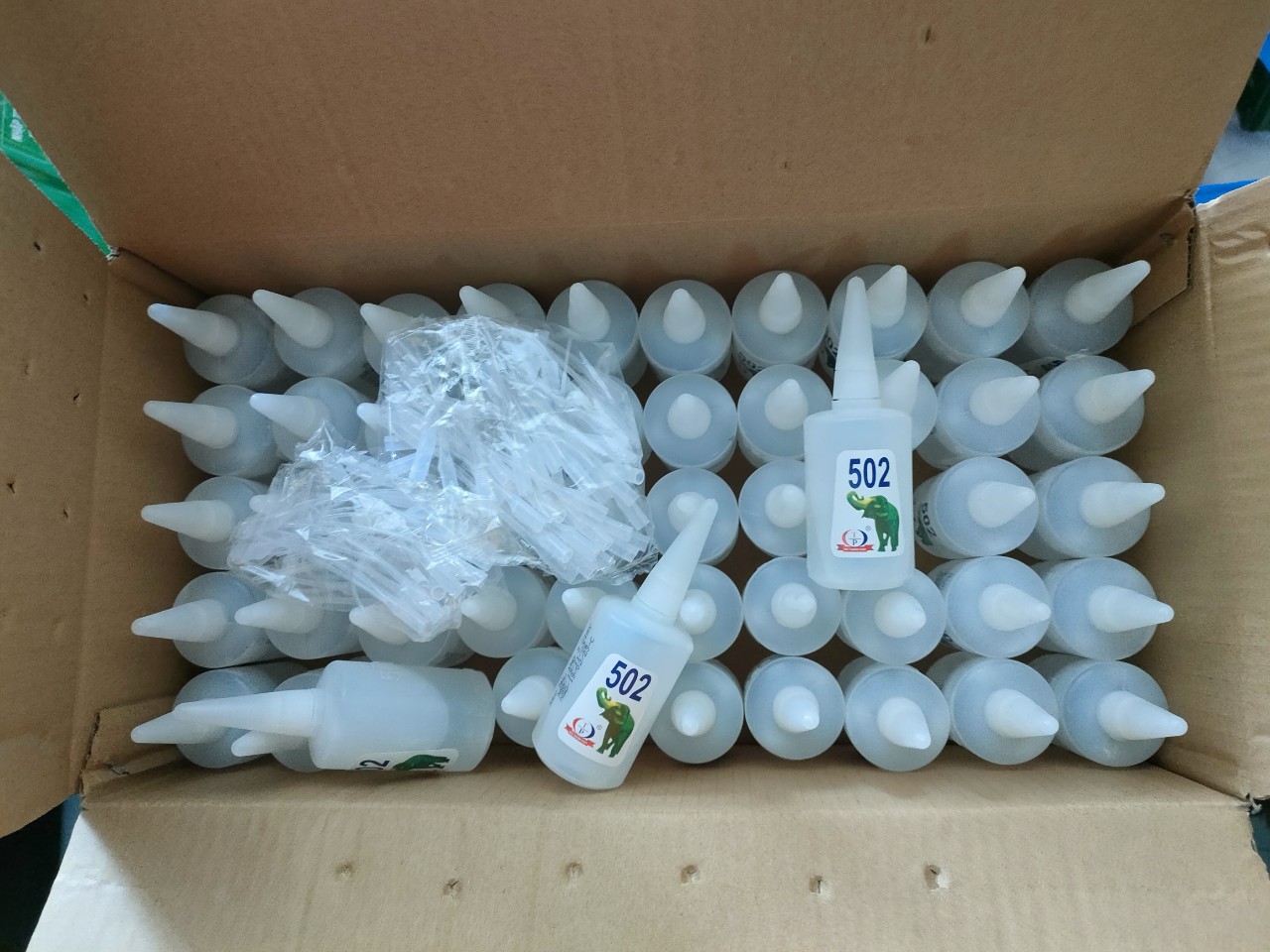 KEO 502 CON VOI DÁN ĐA NĂNG SẮT, GIẤY, GỖ LỌ 70G