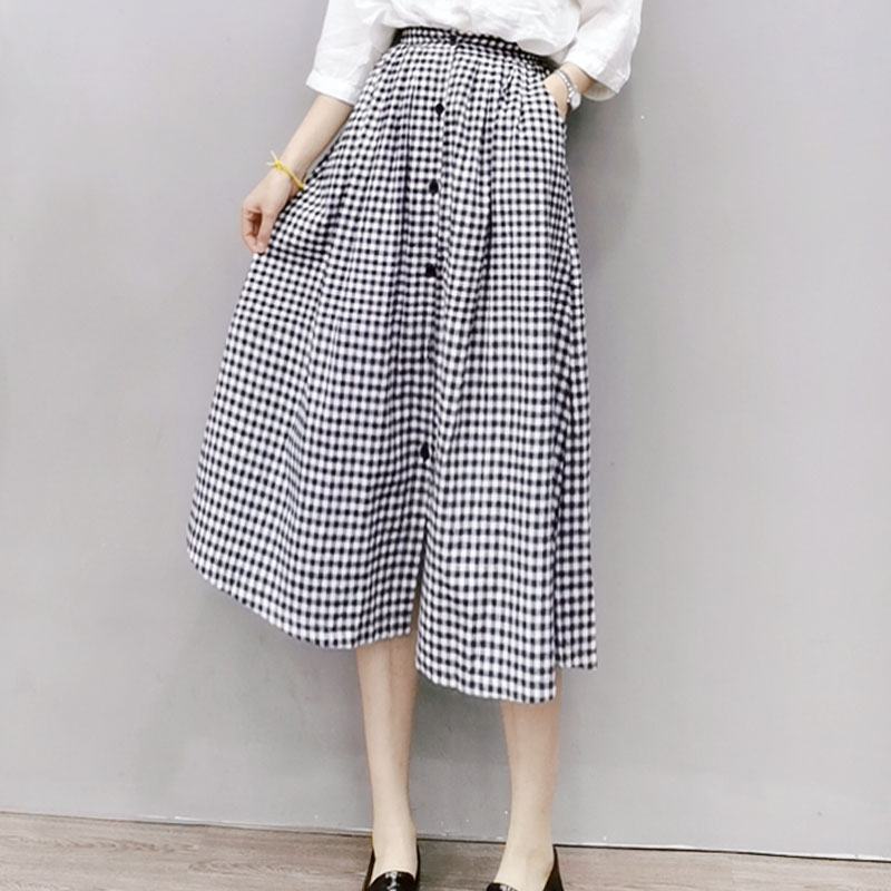 Chân váy caro xếp ly phối nút phong cách hàn quốc cực hot