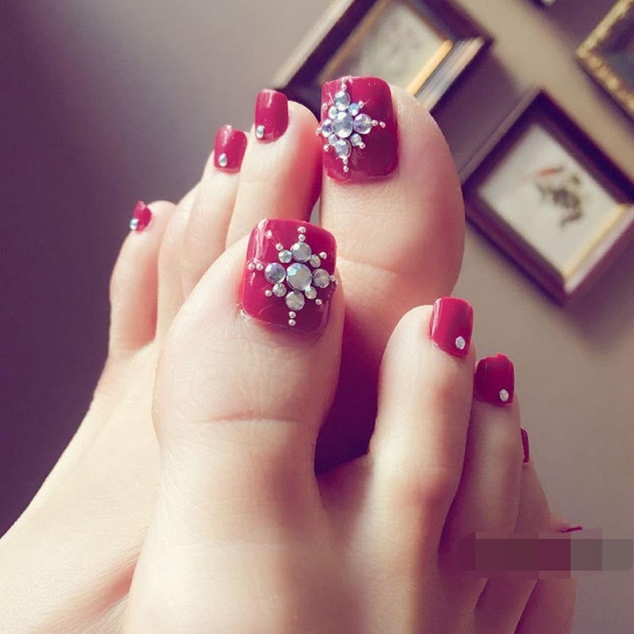 Bộ 24 móng giả đỏ cherry tặng kèm keo MS 024