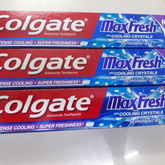 LỐC 3 TUÝP KEM ĐÁNH RĂNG COLGATE MAX FRESH(hàng công ty 100%)